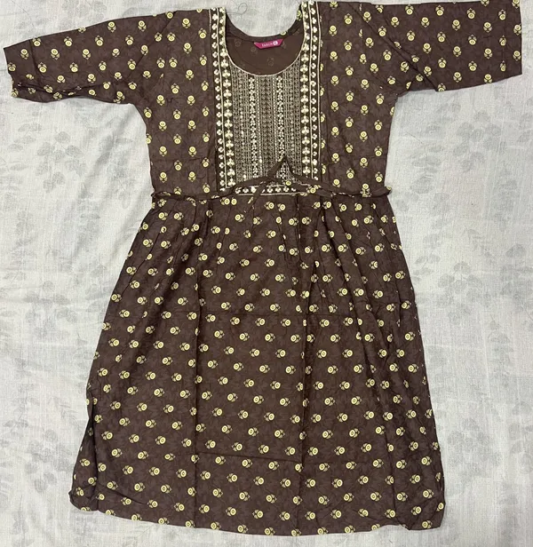 Dark_Brown_Rayon_Printed_Ethnic_Feeding_Kurti_For_Women