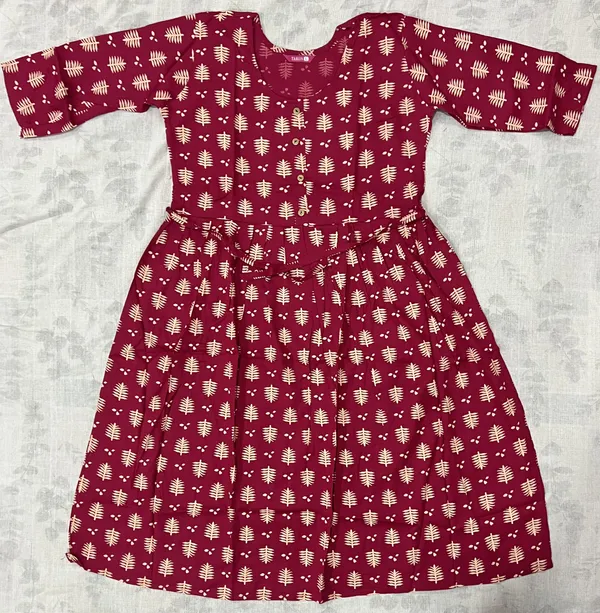 Maroon_Rayon_Flared_Two_Tone_Printed_Ghera_Kurti_For_Women