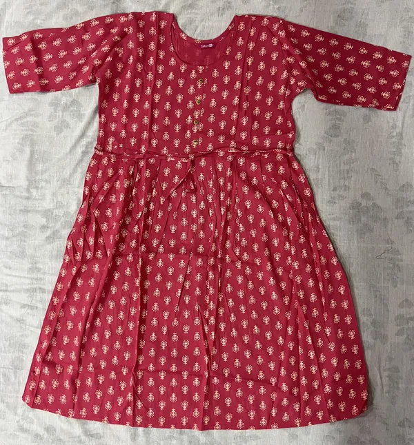 Deep_Red_Rayon_Flared_Two_Tone_Printed_Ghera_Kurti_For_Women