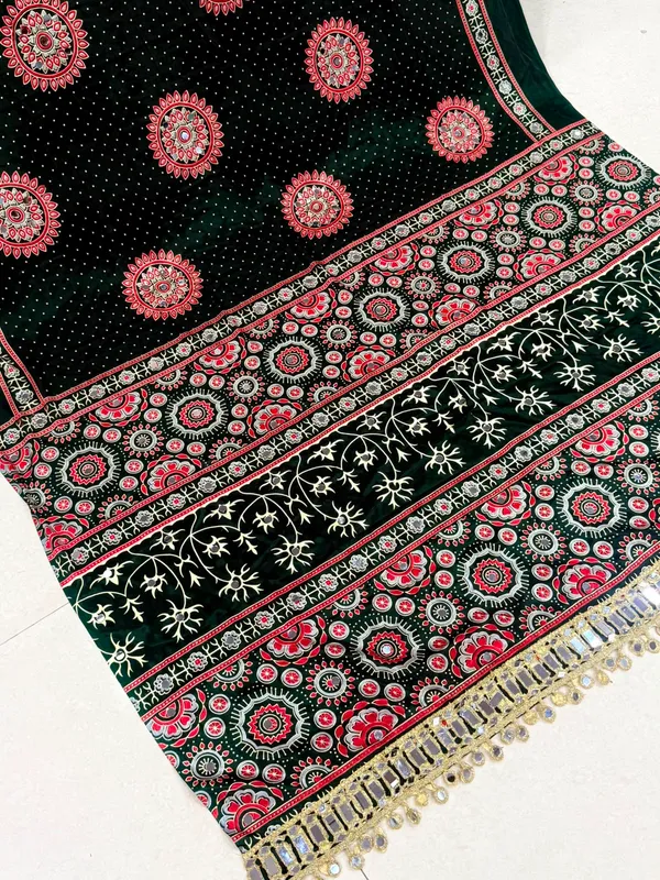 AJRAKH_pure_Gajji_bandhej_Supar_mirror_work
