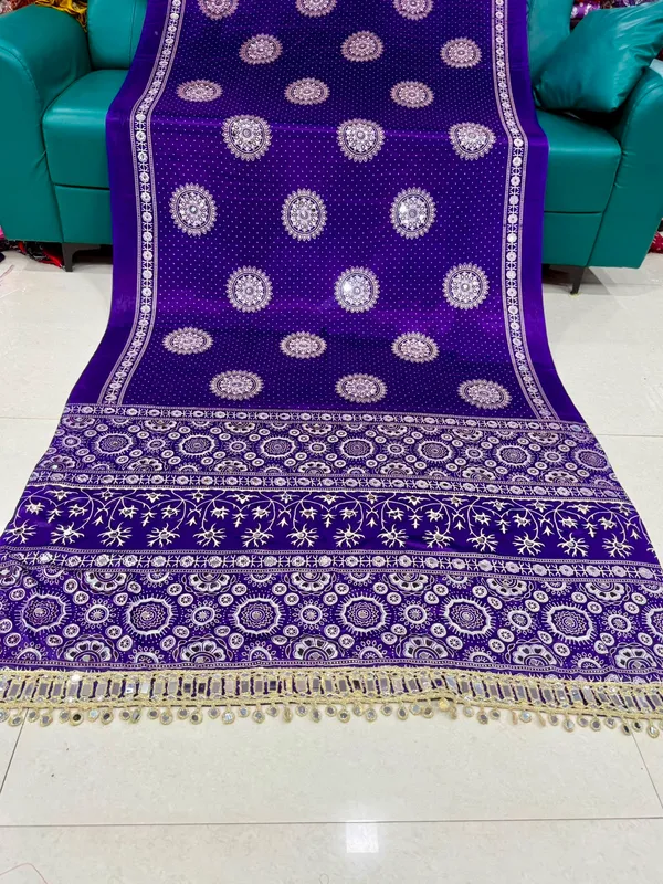 AJRAKH_pure_Gajji_bandhej_Supar_mirror_work