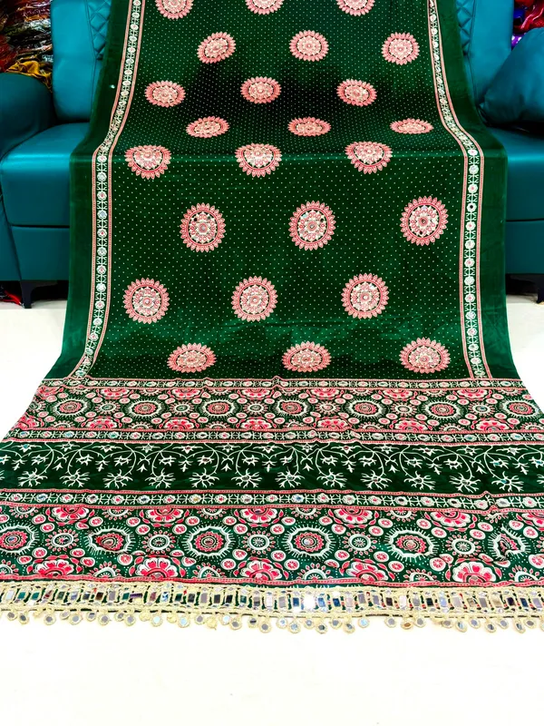 AJRAKH_pure_Gajji_bandhej_Supar_mirror_work