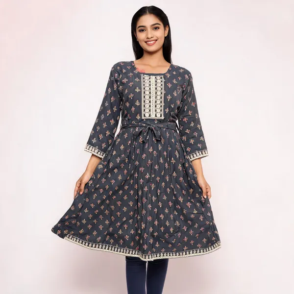 Black_Rayon_Flared_Printed_Ghera_Kurti_For_Women