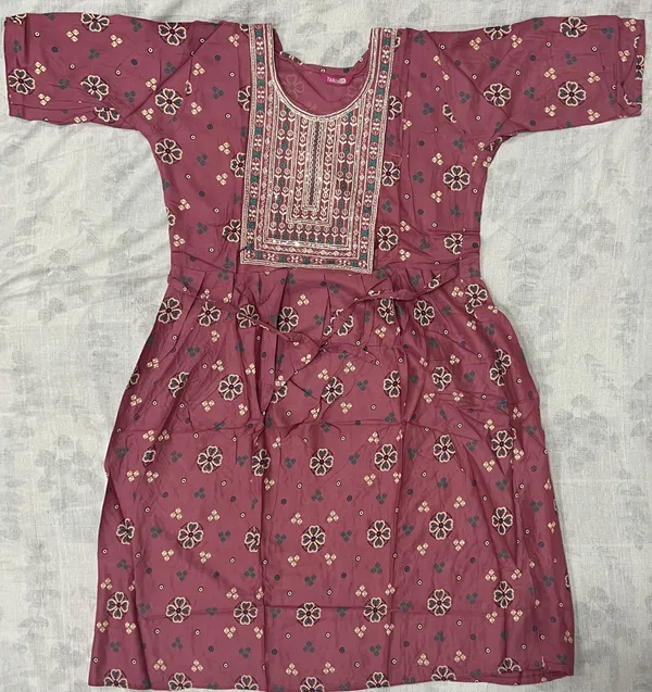 Maroon_Rayon_Flared_Baby_Feeding_Kurti_For_Women