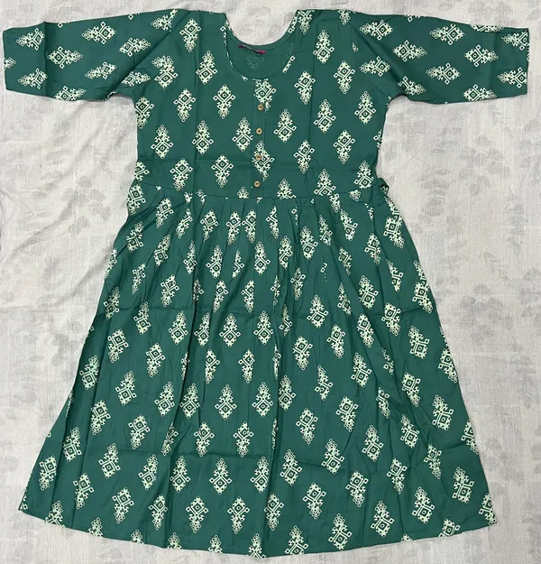 Green_Rayon_Two_Tone_Printed_Flared_Kurti_For_Women