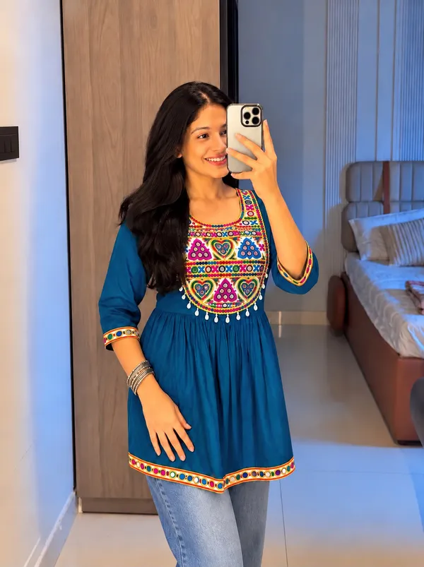 Gamthi_Utsav_2.0_–_Festive_Short_Top