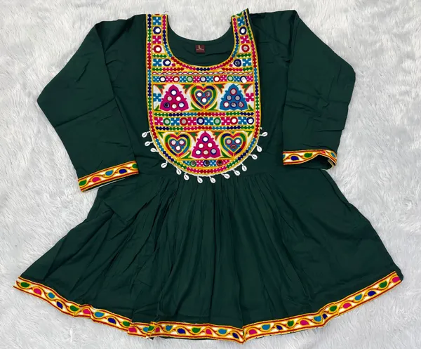 Gamthi_Utsav_2.0_–_Festive_Short_Top