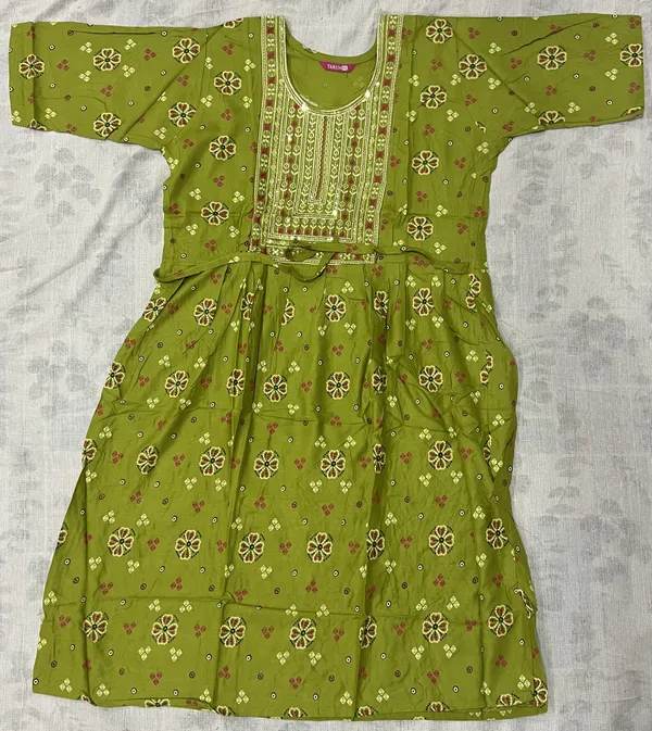 Green_Rayon_Floral_Embroidered_Frock_Kurti_For_Women