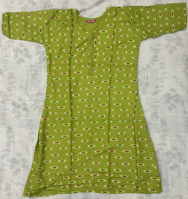 Green_Rayon_Straight_Printed_Ghera_Kurti_For_Women