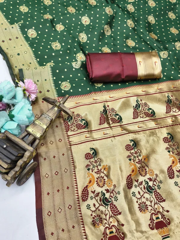 Litchi_Silk_Paithani_Pattern_Saree