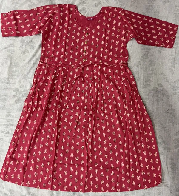 Deep_Red_Rayon_Flared_Two_Tone_Printed_Ghera_Kurti_For_Women