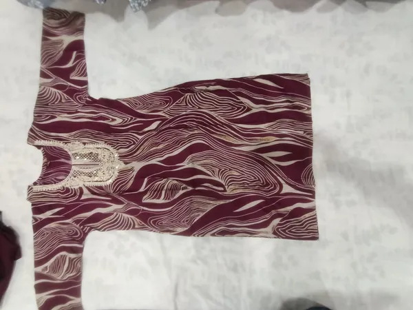 Maroon_Vatican_Embroidery_Kurti_With_Top_Bottom_&_Dupatta_For_Women