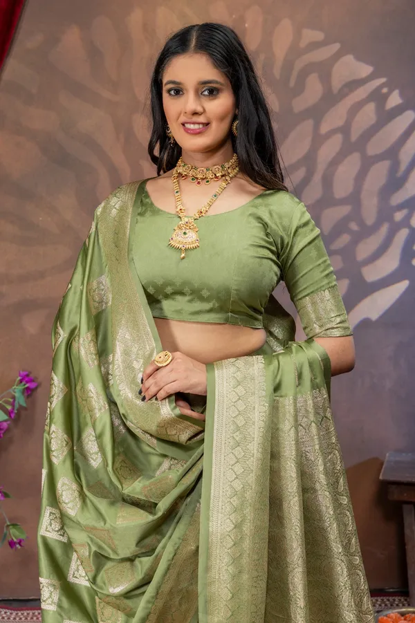 PREMIUM_TRADITIONAL_SATIN_SAREE_IN_SOFT_SILK