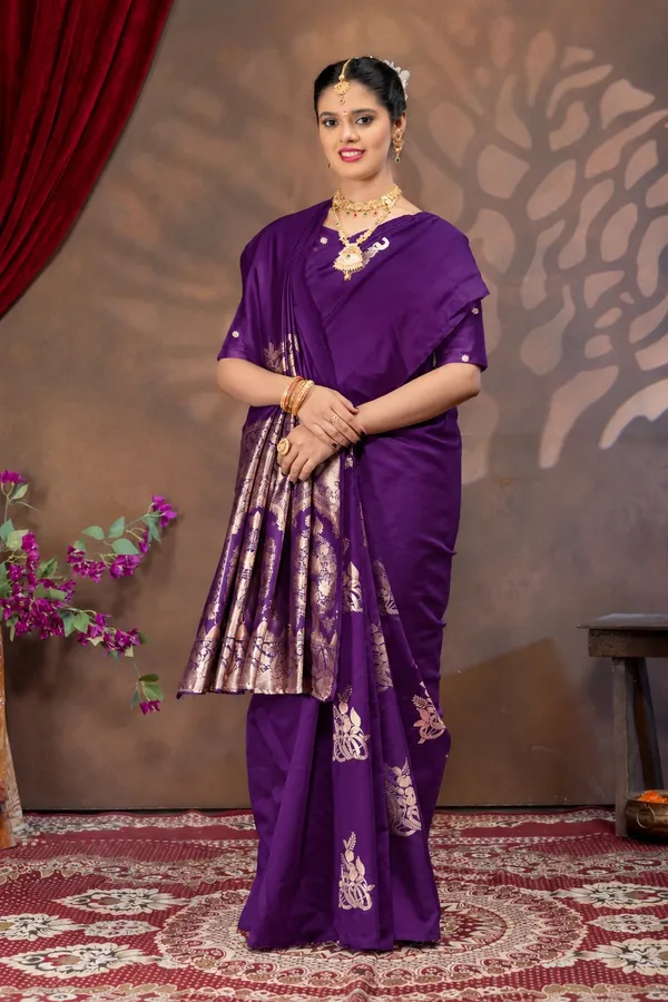 Premium_Traditional_Borderless_Soft_Silk_Saree