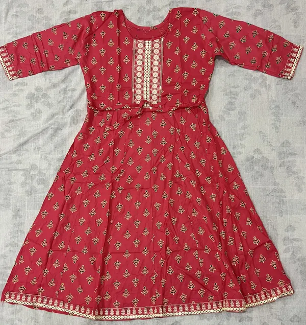 Red_Rayon_Flared_Printed_Ghera_Kurti_For_Women