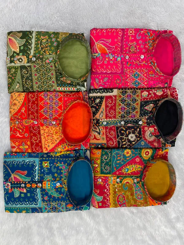 Trending_Mens_Short_length_Kurta_in_Heavy_Work_For_Navratri_Special