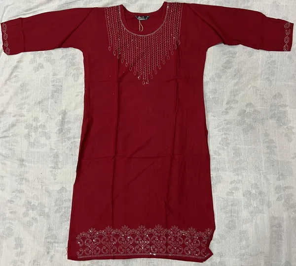 Maroon_Rayon_Straight_Full_Sleeve_Kurti_For_Women