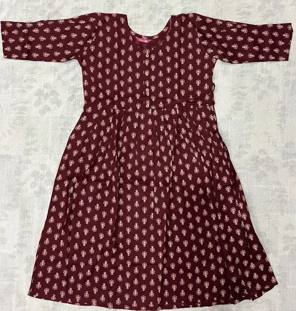 Maroon_Rayon_Two_Tone_Printed_A-Line_Flared_Kurti_For_Women