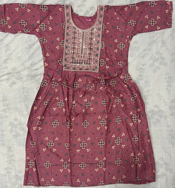 Maroon_Rayon_Flared_Baby_Feeding_Kurti_For_Women