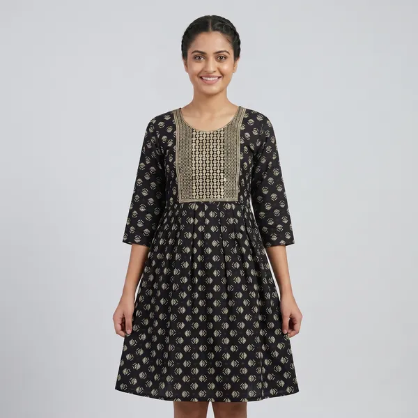 Black_Rayon_A-Line_Printed_Feeding_Kurti_For_Women