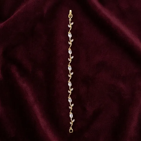 Royal_Gold_Plated_Charm_Bracelet_for_Women