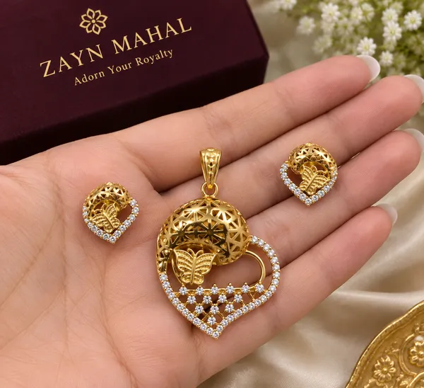 Gold_Plated_Pendant_Chain_Set_For_Women