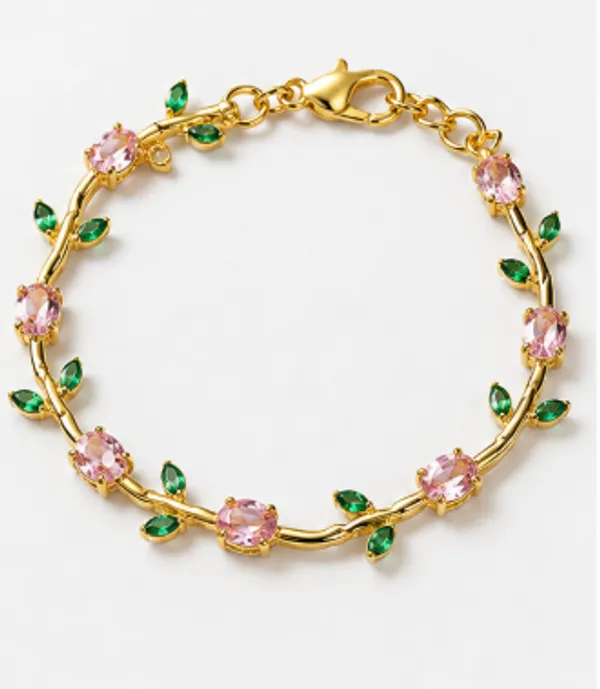 Royal_Gold_Plated_Charm_Bracelet_for_Women
