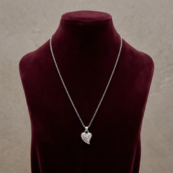 Pendant_&_Chain