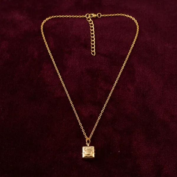 Pendant_&_Chain