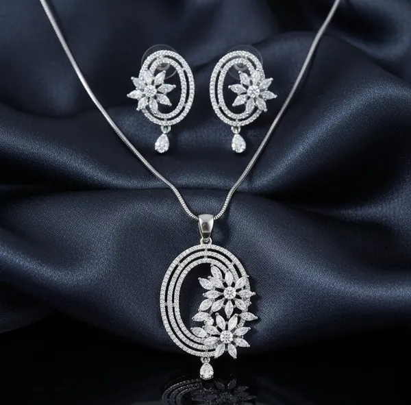 Silver_Cubic_Zirconia_Pendant_Necklace_Set_For_Women
