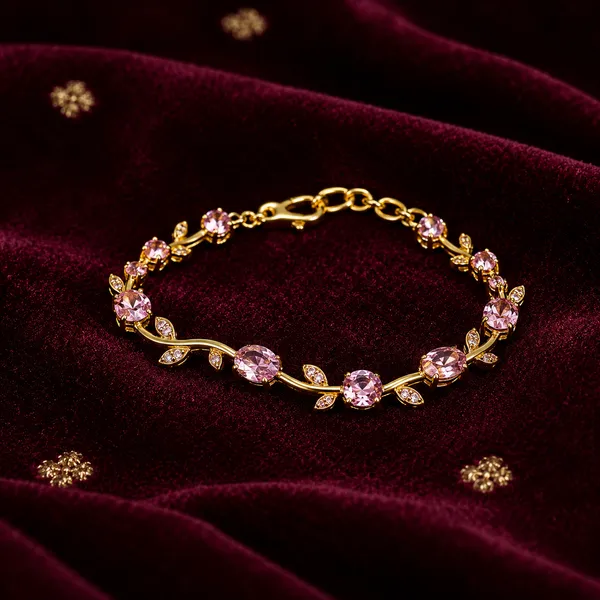 Royal_Gold_Plated_Charm_Bracelet_for_Women