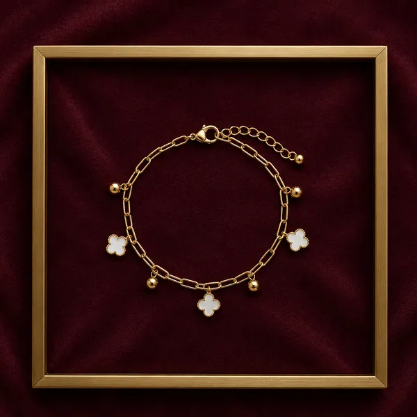 Royal_Gold_Plated_Charm_Bracelet_for_Women