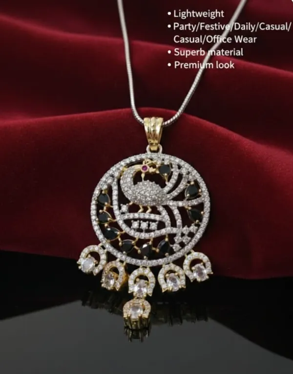 Elegant_Peacock_Design_Pendant_Necklace_Set_With_Crystal_Studded_Earrings_For_Women_|_Traditional_And_Party_Wear_Jewelry_Set