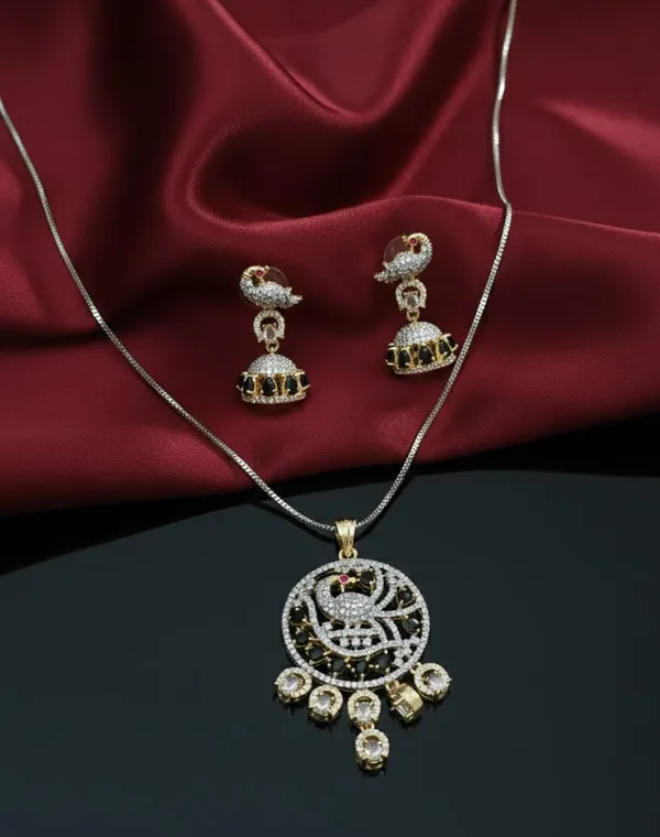Elegant_Peacock_Design_Pendant_Necklace_Set_With_Crystal_Studded_Earrings_For_Women_|_Traditional_And_Party_Wear_Jewelry_Set