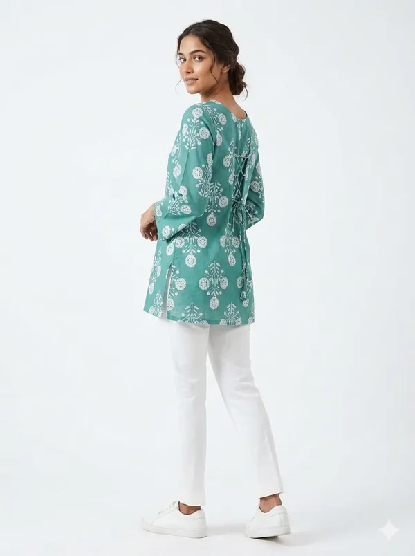 Green_Cotton_Relaxed_Fit_Floral_Print_Tunic_Top_For_Women