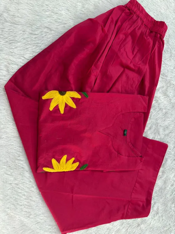 Hot_Pink_Cotton_Sunflower_Hand_Embroidery_Farshi_Co-ord_Set.
