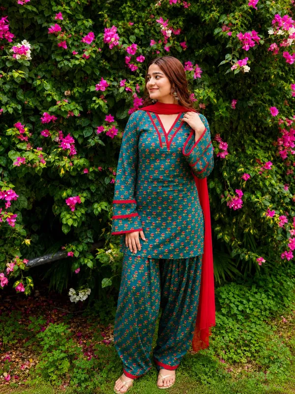 Teal_Green_Printed_Cotton_Farshi_Salwar_Suit_Set_with_a_Contrast_Red_Dupatta