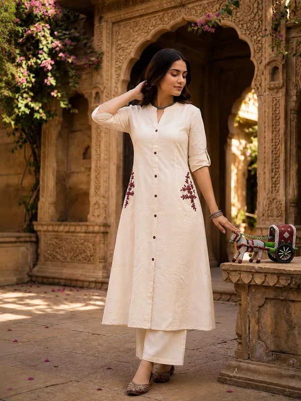 White_Base_Color_Inspired_Artist_Cotton_Kurti_Set_Women2_Pices