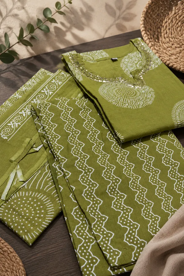 Olive_Green_Cotton_Floral_Embroidered_Kurta_Set_with_Dupatta_For_Women