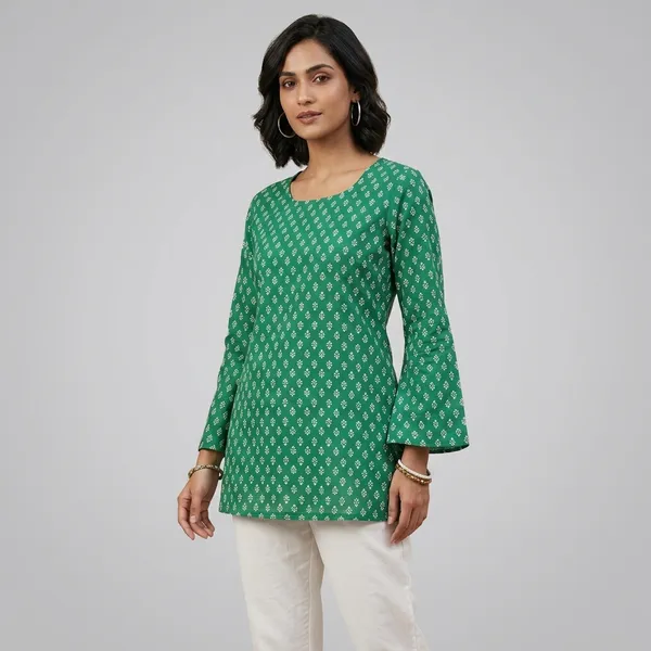Green_Cotton_Geometric_Print_Bell_Sleeve_Tunic_For_Women