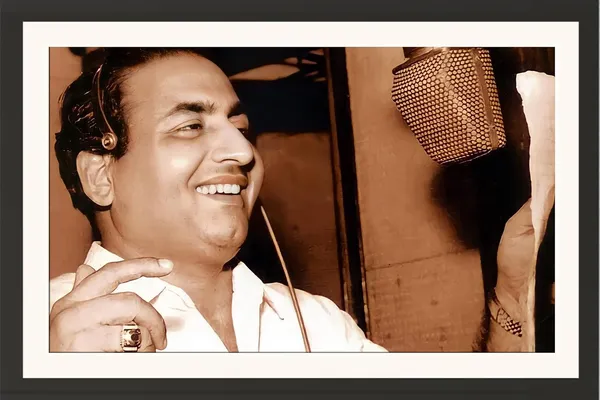 Mohammed_Rafi_Rare_Photo_Frame_Without_Glass_–_Recording_Studio_Candid_Wall_Art