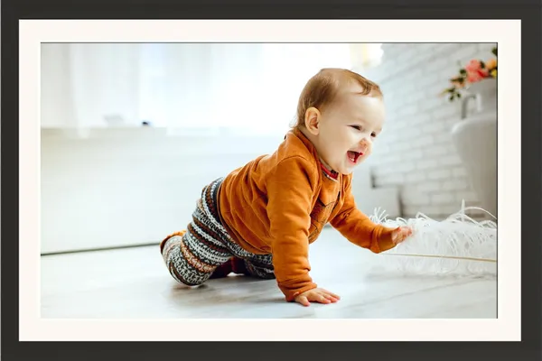 Cute_Baby_Photo_Frame_Crawling_Nursery_Wall_Art_Without_Glass