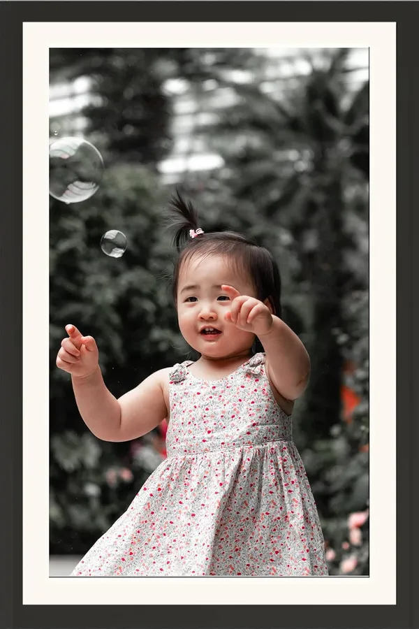 Cute_Baby_Girl_Photo_Frame_Outdoor_Wall_Art_Without_Glass