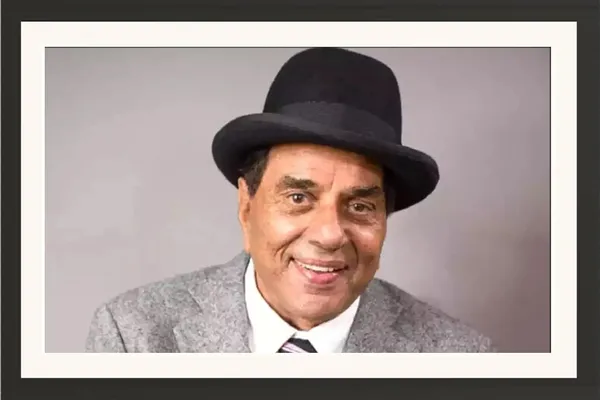 Dharmendra_Singh_Deol_Wall_Hanging_Framed_Photo_Without_Glass