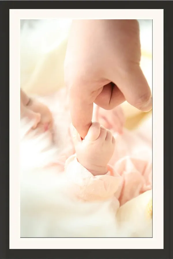 Cute_Baby_Hand_Photo_Frame_Bonding_Wall_Art_Without_Glass