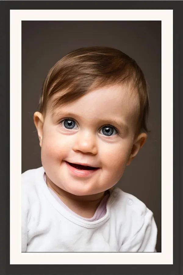 Cute_Baby_Boy_Photo_Frame_Studio_Portrait_Without_Glass
