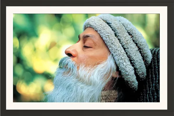 Bhagwan_Rajneesh_Divine_State_Framed_Photo_-_13x18_Inch_Black_Wooden_Frame_Without_Glass_|_Prayer_Room_Wall_Art