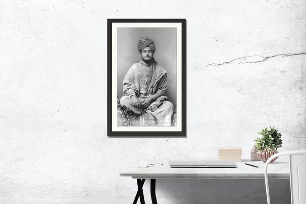 Swami_Vivekananda_Seated_Portrait_Without_Glass_|_Inner_Strength_Photograph_Frame
