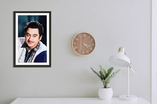 Kishore_Kumar_Poster_Photo_Frame_Without_Glass_–_Classic_Smiling_Portrait_Wall_Hanging