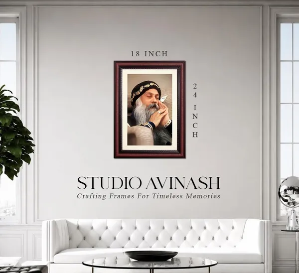 Acharya_Rajneesh_Osho_Ornate_Cap_Photo_Frame_Big_Size_Without_Glass_|_Detail_That_Doesn't_Go_Unnoticed